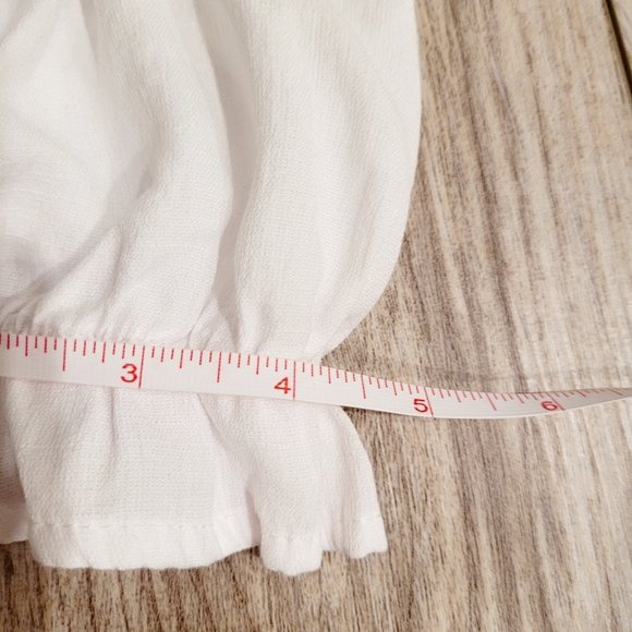 NWOT Francesca's Kimber Bridal Outdoorsy    Puff Sleeve Romper Small - Picture 7 of 11